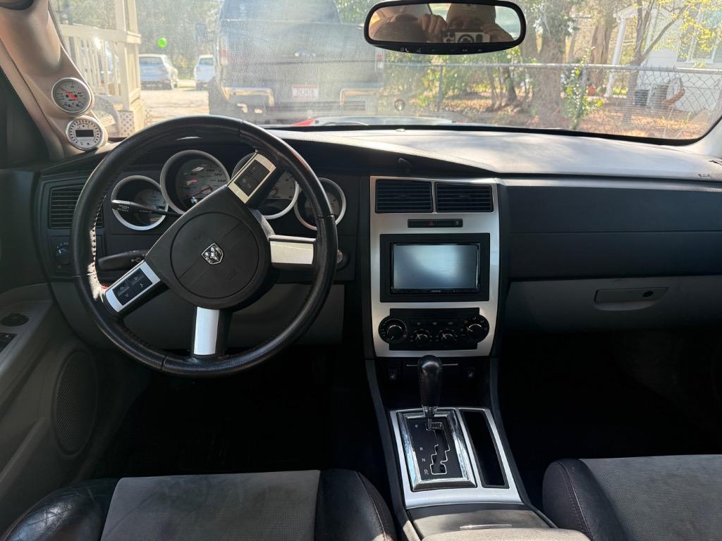 2007 Dodge Charger SRT8 - Photo 8